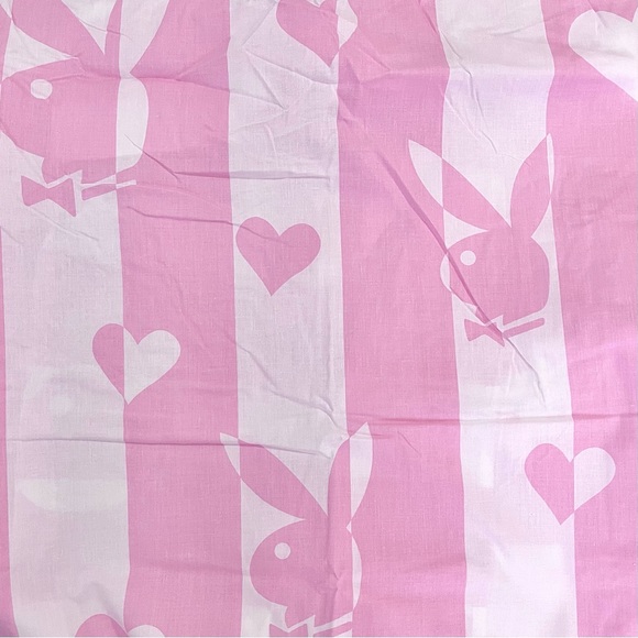 Playboy Fitted Bed Sheet 🐰🩷 - Picture 3 of 3